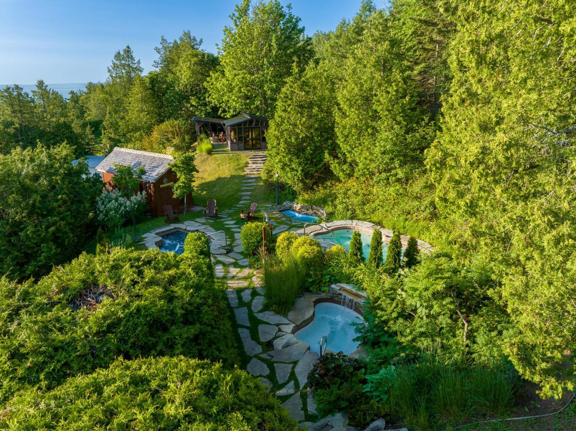 Auberge Des Falaises La Malbaie Kültér fotó